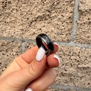 Sleek Black tungsten Ring size 10.5